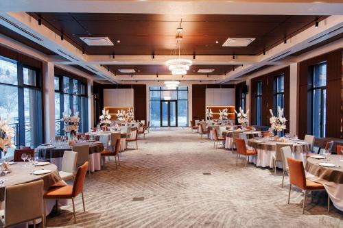 Banquet hall, Gulkam Resort in Yusufkhona