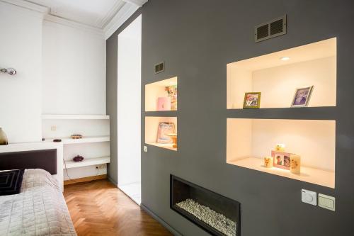 House of Antwerp- 4BDR w Private Garden