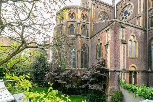 House of Antwerp- 4BDR w Private Garden