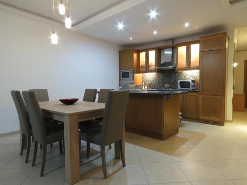 ทัศนียภาพภายนอกโรงแรม, SeaView Apartment in Saint Thomas Bay in มาสคาลา