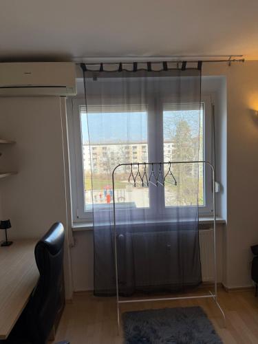 Flat close to University with private parking, Ljubljana (photo 9)