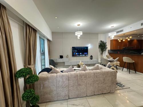 Central Park Towers Royal suite DIFC Downtown, Dubai (photo 8)