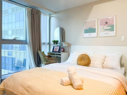 Luxurious Modern BGC Condo at Uptown #upt131h, Manille