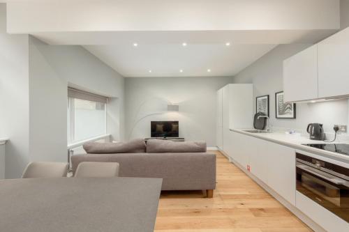 Destiny Scotland Apartments at Canning Street Lane - image 9