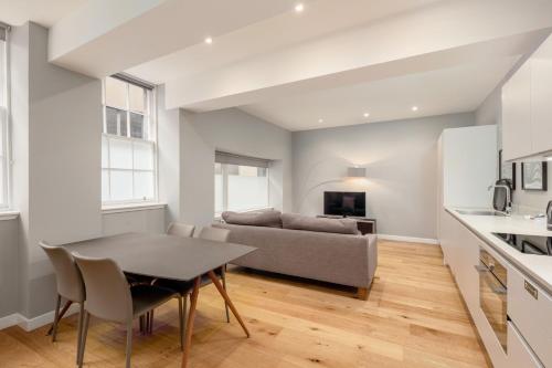 Destiny Scotland Apartments at Canning Street Lane - image 10