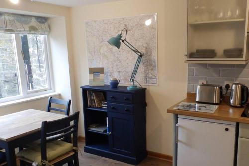 1 bed-cottage-Parking-Patio-close to coasts in North Hill