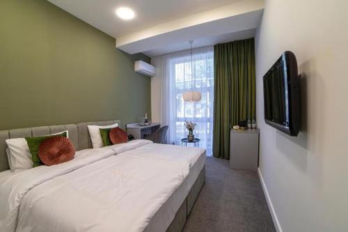Benefice Mini-Hotel & Tours - image 2