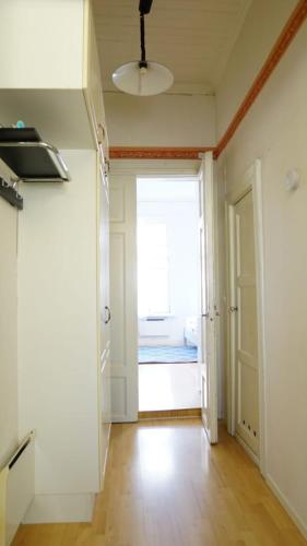 Wanha Rovastiinna, SELF-SERVICE Unique city apartment, FREE WiFi in วาซา