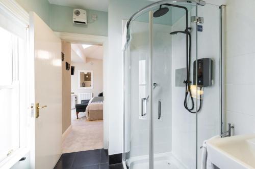 The Merchant House - image 13