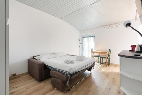 GuestHost - Milano- Corso Lodi Studio with AC & WIFI, Mediolan (zdjęcie 6)
