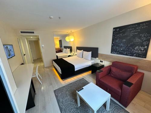 Tempo Fair Suites - Airport - image 3