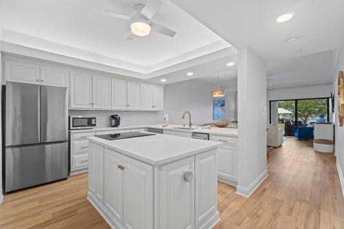 Shipwatch Riverside E104 in Parasol Nyugat