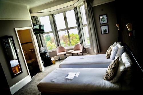 Twin room, sea view