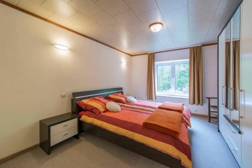 Tweekamer Apartement, Дилсен-Стоккем