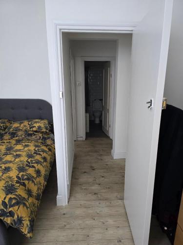 Ground floor two bedroom flat, London