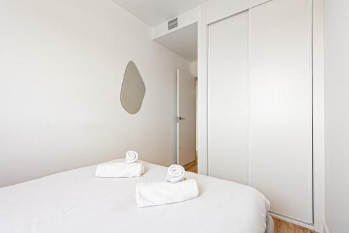 Two-Bedroom Apartment image 3