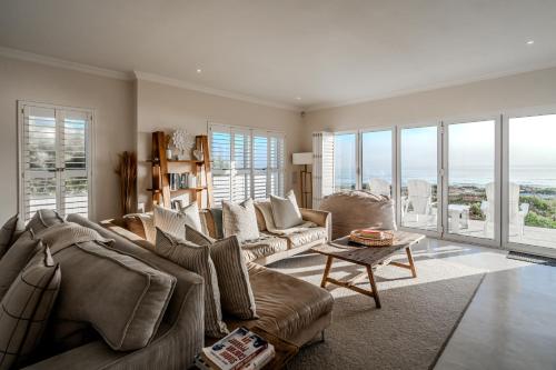 Yzer Beach House in Yzerfontein