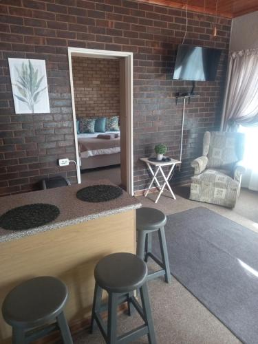 Hello Honey Hello Honey