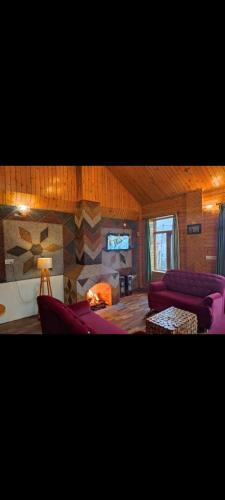 Premium wooden cottage cloud 9