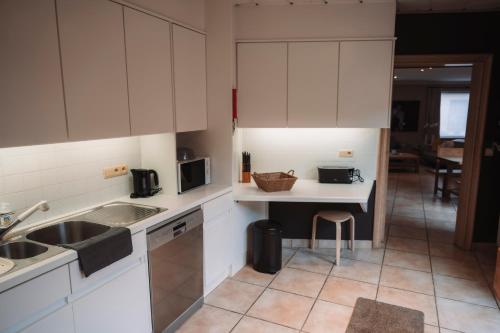 Konyha, Vakantiehuis Bie Jan Paté (Vakantiehuis Bie Jan Pate) in Alveringem