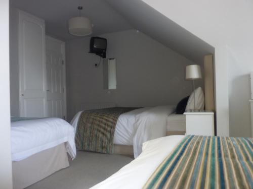 Westwinds Bed & Breakfast - image 7