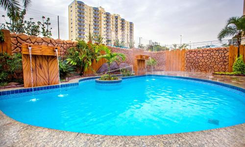 Exterior view, Golden Dolphin Grand Hotel in Caldas Novas