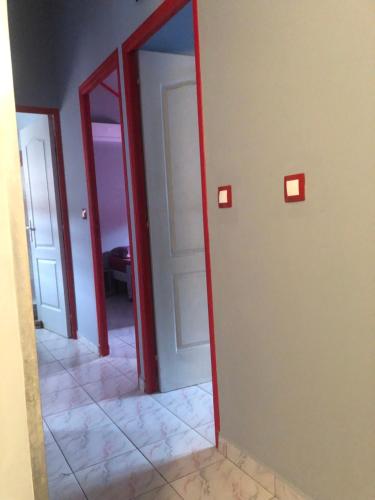 kaz a Man Yane in แตเร่ เดอ โอ