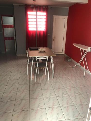 kaz a Man Yane in แตเร่ เดอ โอ