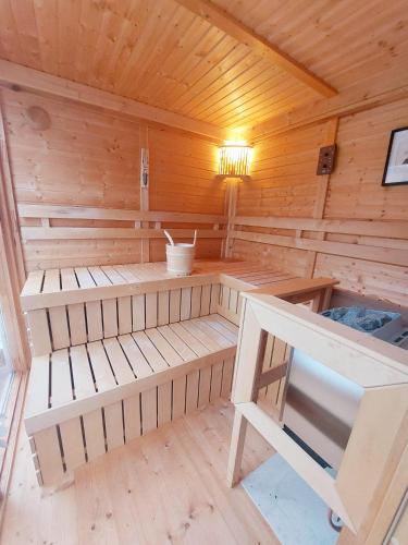 Sauna, Casa Andrea, Ferienwohnung in Junkerath