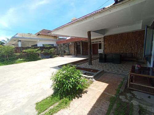 Ava Homestay Bengkulu - Miniatura 3