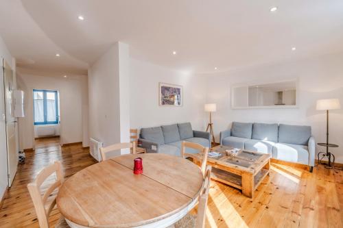Three-Bedroom Superior Apartment