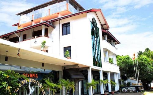 Sky Bello Hotel, Katunayake