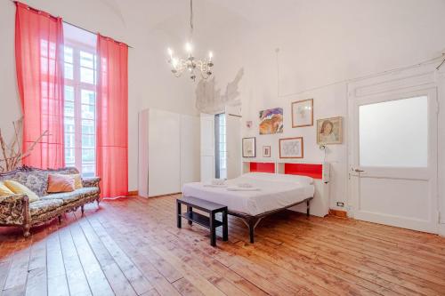 GuestHost - Timeless Charm in Genoa Porto Antico District, Janov (fotografie 3)