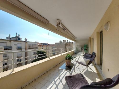 Balcony/terrace, Nestor&Jeeves - LE BACCARA - Terrace - Central in Le Piol