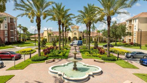 Comfortable 3BR Near Convention Center & Epic Park - image 3