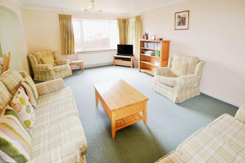 Hotellet från utsidan, Baltija in Västra Ventnor