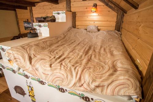 2 queen beds