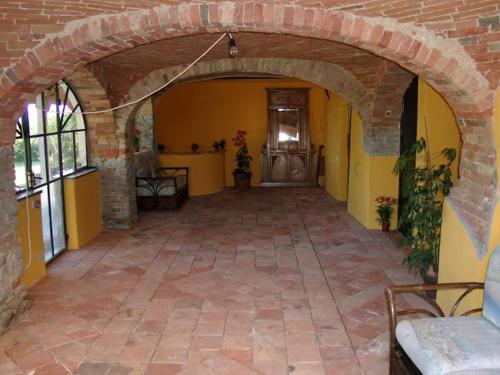 Tenuta di Costa Prà (Tenuta di Costa Pra) in Clavesana