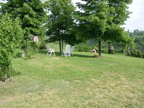 Tenuta di Costa Prà (Tenuta di Costa Pra) in Clavesana
