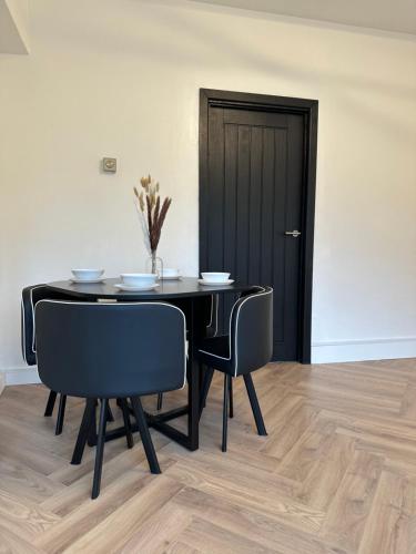 2 Bedroom flat by London Bridge & The Shard, Londra