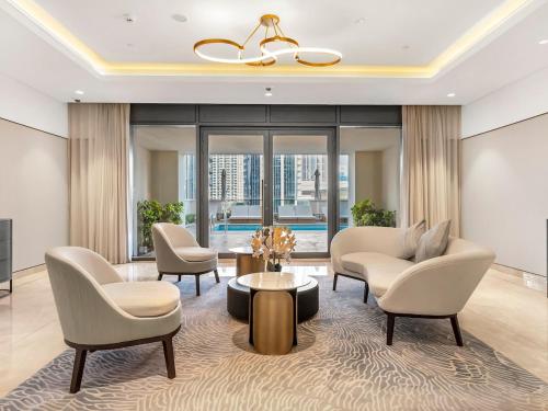 Luxe 1BR 5 mins to Dubai Mall and Burj Khalifa, Dubái (foto 3)