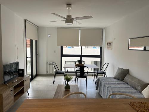 One-Bedroom Apartment image 8