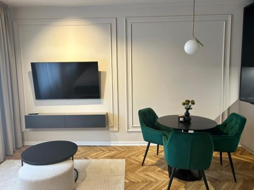One-Bedroom Apartment image 2
