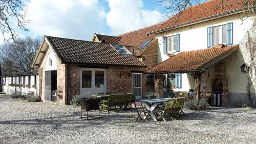 Viesnīcas āriene, De Blauwe Maaten in Neerglabbeek