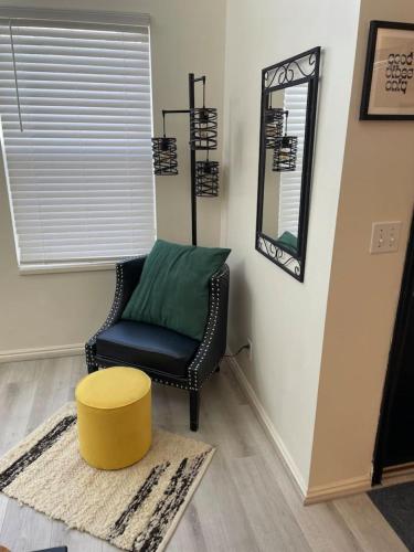 Scholar's Loft - Near University of Utah! - image 11