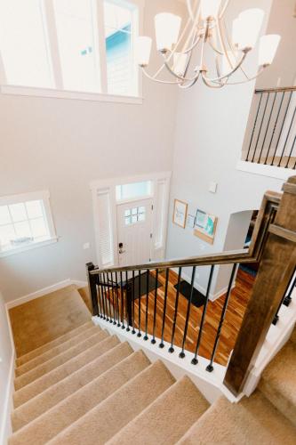 Ocean Views, Spacious Getaway, 5BR, Hot Tub, Sleeps 16, Lincoln City (zdjęcie 9)