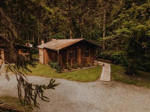 Chalé Sanga (Chale Sanga) in ตเชอร์เนียวิตช์