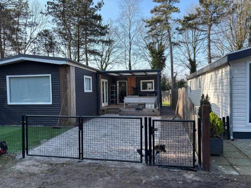 Vakantiechalet Tip 30 op vakantiepark de Heische Tip in Zeeland