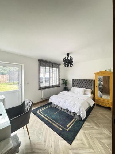 1BR-Sleeps2-Parking-NearLondon-Central gîte à louer Slade Green Railway Station