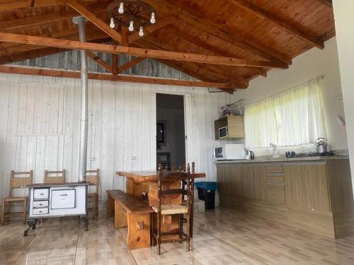 Four-Bedroom House image 6
